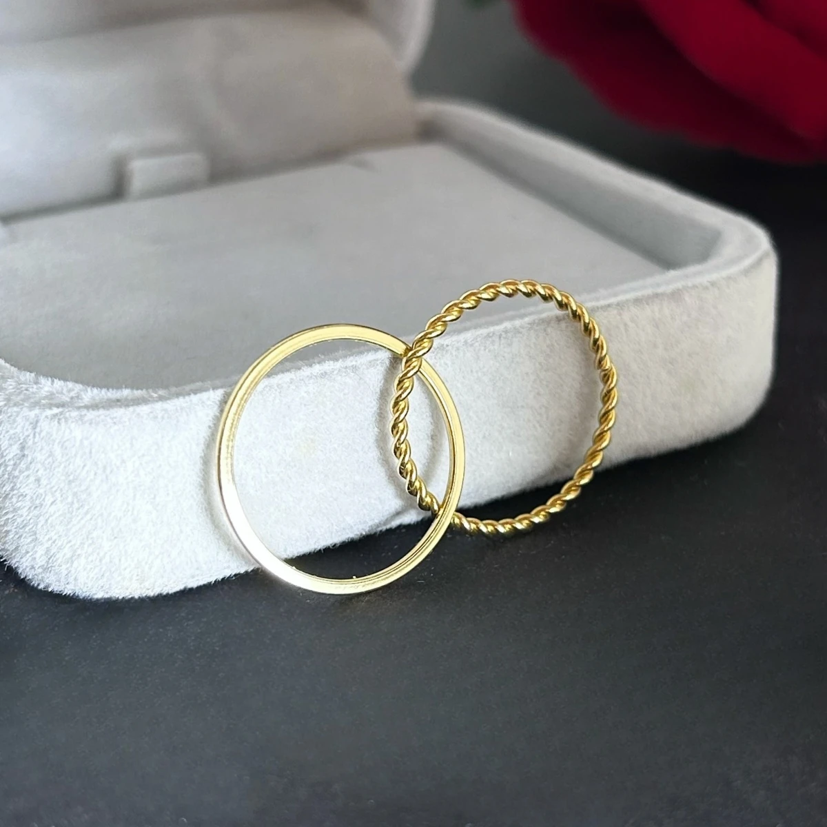 Anelli impilabili in acciaio inossidabile per donna Anello da dito sottile intrecciato color oro 18 carati misura 5-10 # Gioielli alla moda, regali non appannati - immagine 4